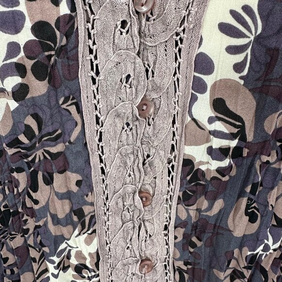 Piano Womens Floral Brown & Beige V Neck Bell Sleeve Button-Front Blouse PM - Picture 6 of 11